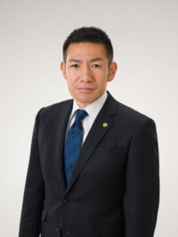 高島　訓司