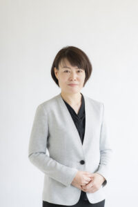 塚田　由起子