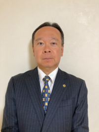 中村　育生