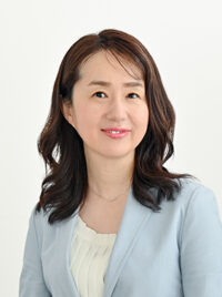 小坂　久美子