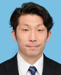 兼本　栄二